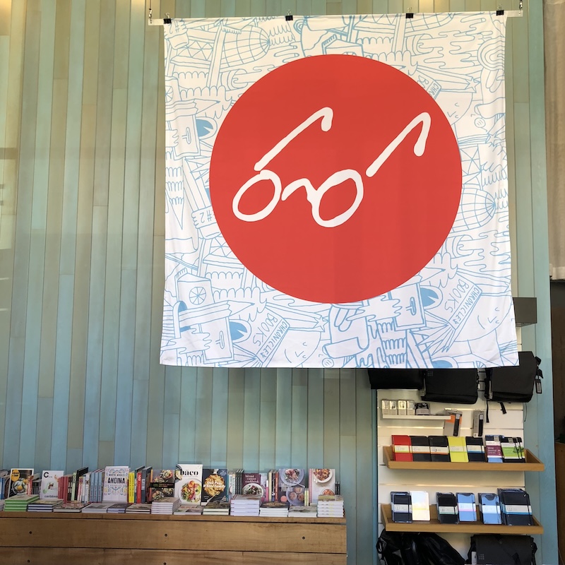 メガネのマークの出版社、クロニクル・ブックス